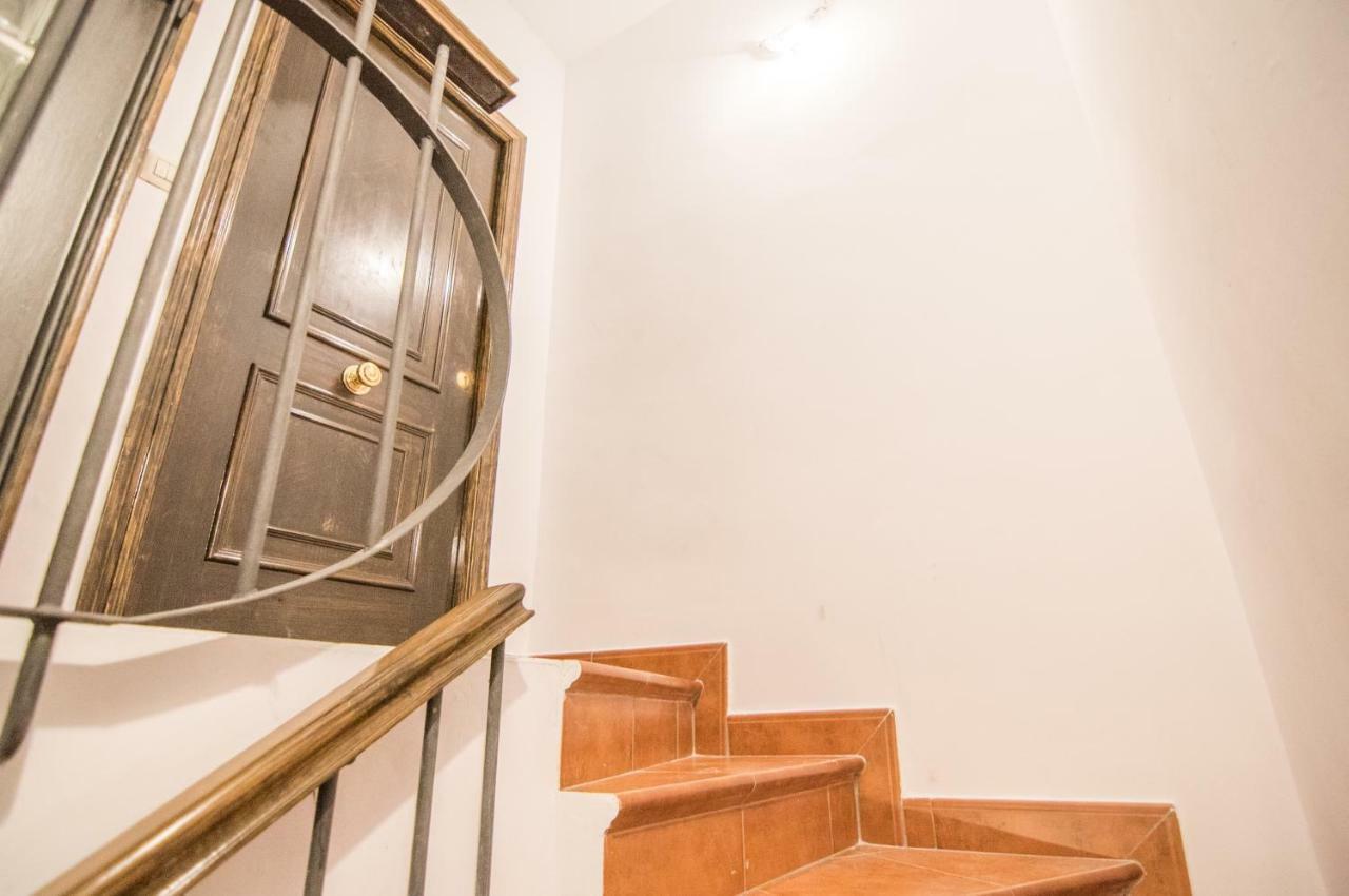 Tuguest Plaza Nueva Apartment Гранада Екстер'єр фото
